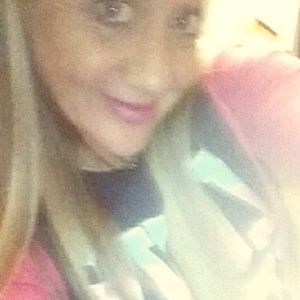 Meet your Posher, Alicia